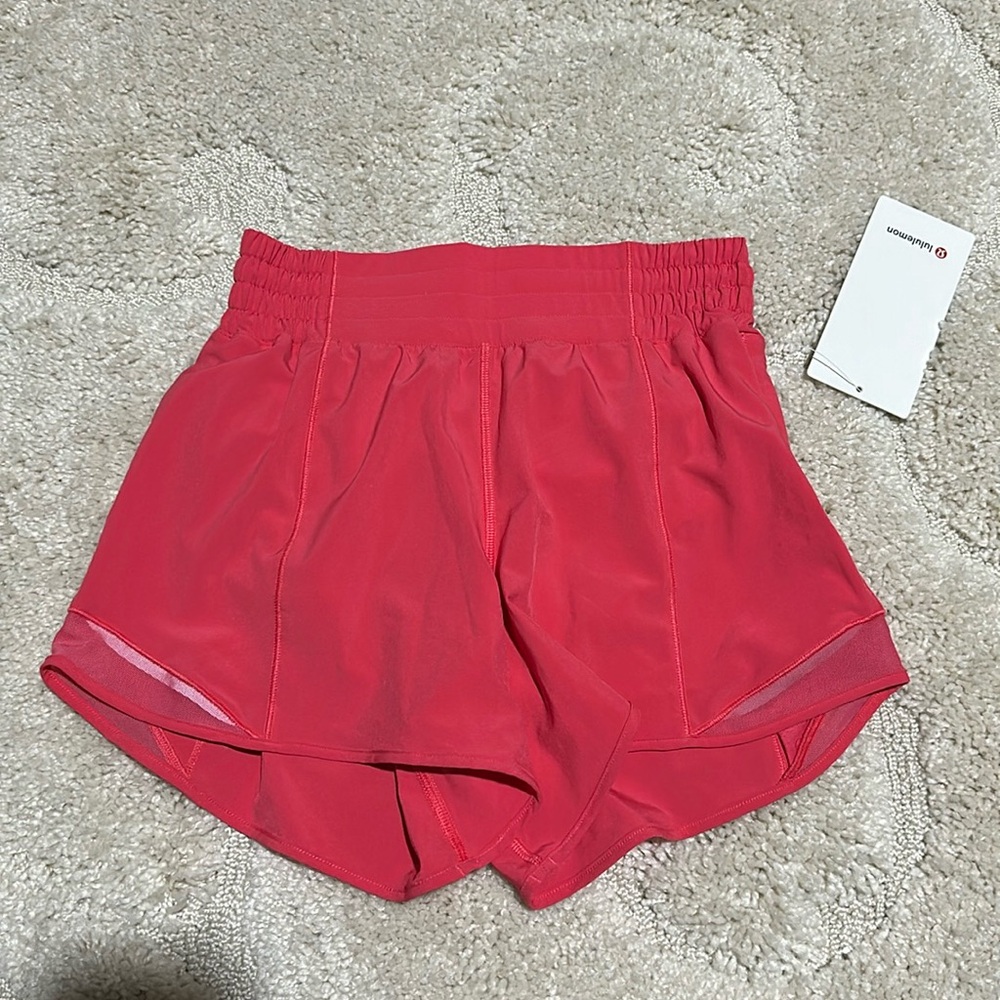 Lululemon HR Short 4” *Lined